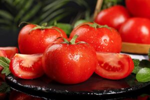 fresh tomatoes rich in antioxidants 